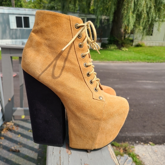 Jeffrey Campbell Freda - Picture 1 of 8